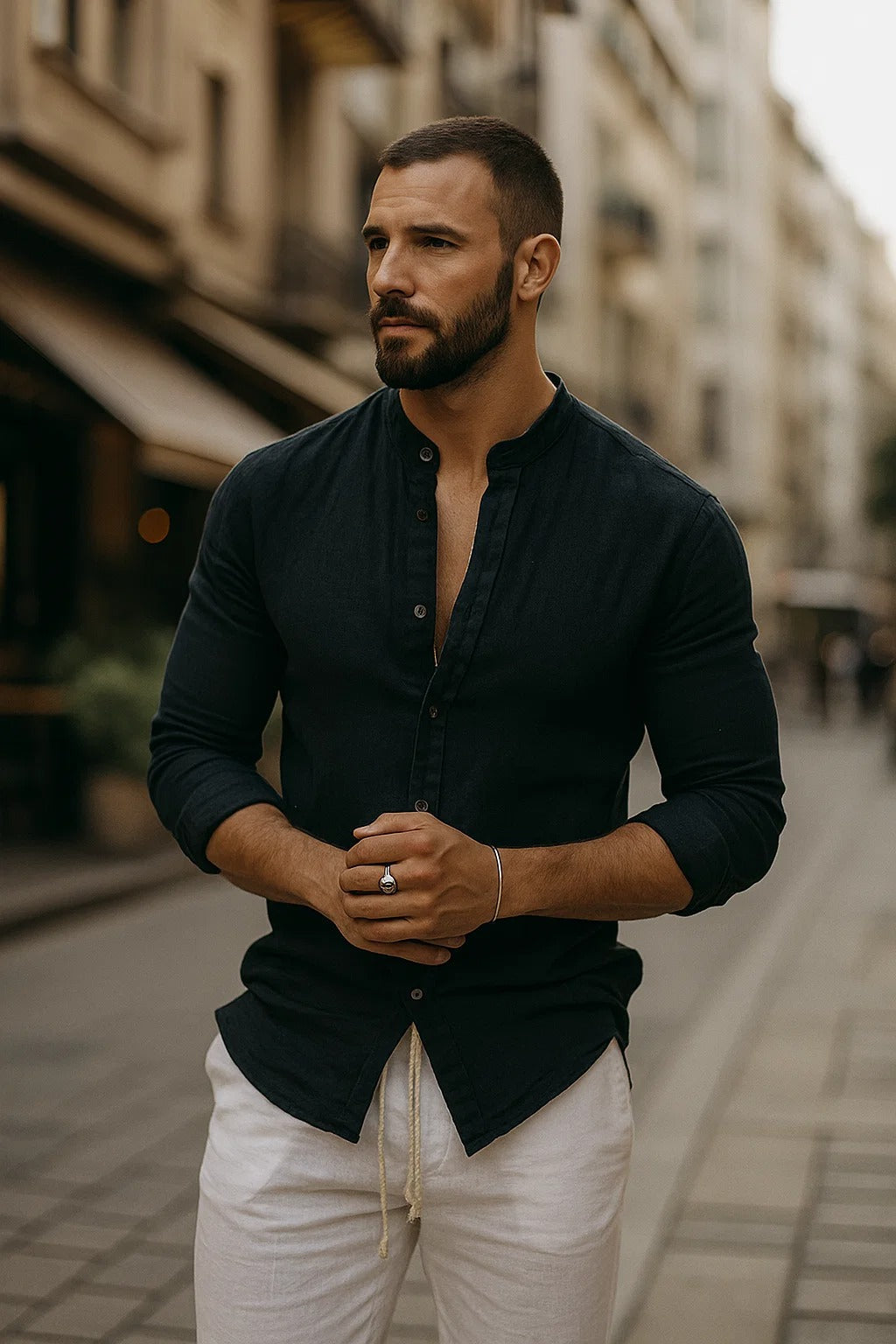 Camisa de Lino para Hombre con Cuello Clásico y Mangas de Tres Cuartos Ajustables
